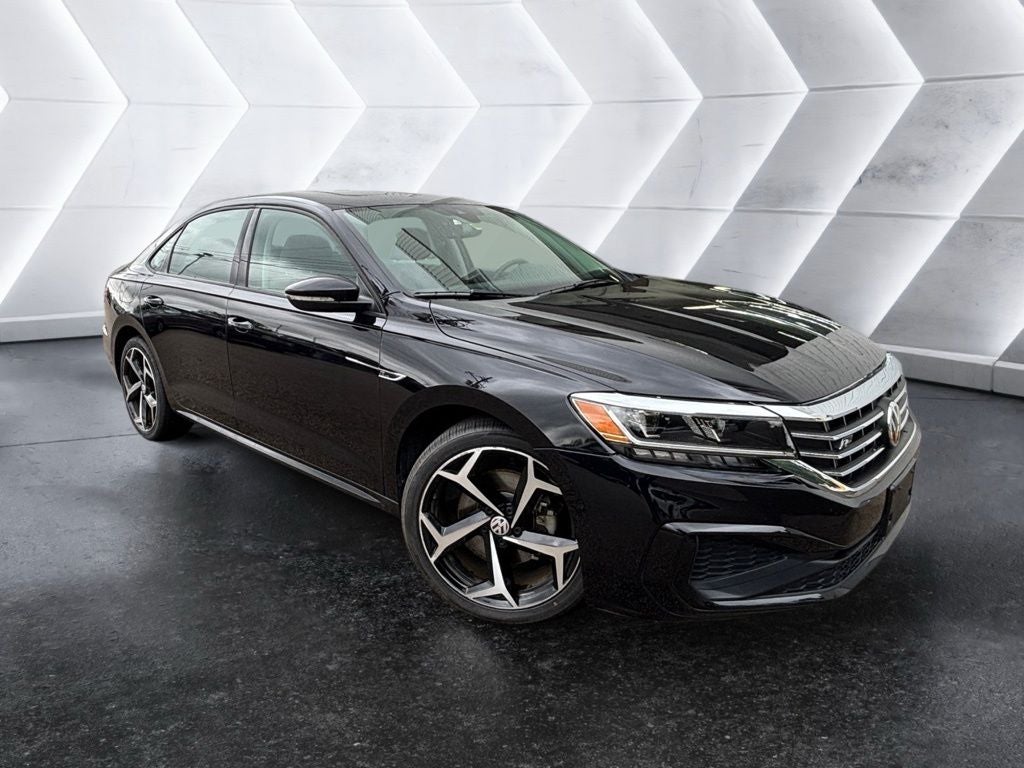 2020 Volkswagen Passat 2.0T R-Line