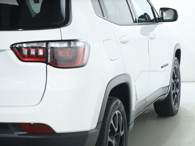 2023 Jeep Compass Altitude