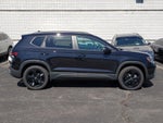 2026 Volkswagen Taos 1.5T SE Black