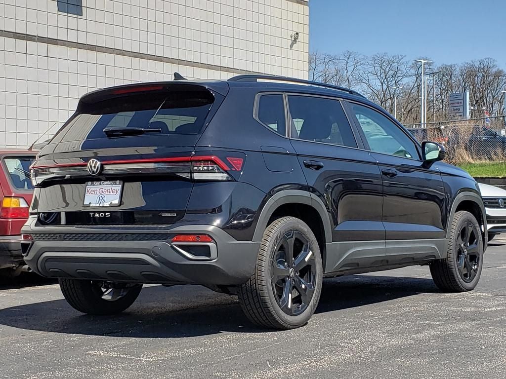 2026 Volkswagen Taos 1.5T SE Black