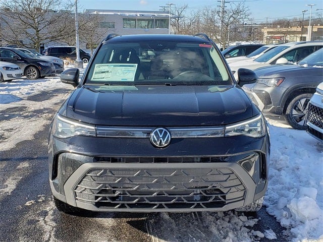 2026 Volkswagen Taos 1.5T SE Black