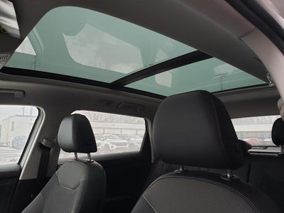 2026 Volkswagen Taos 1.5T SE Black