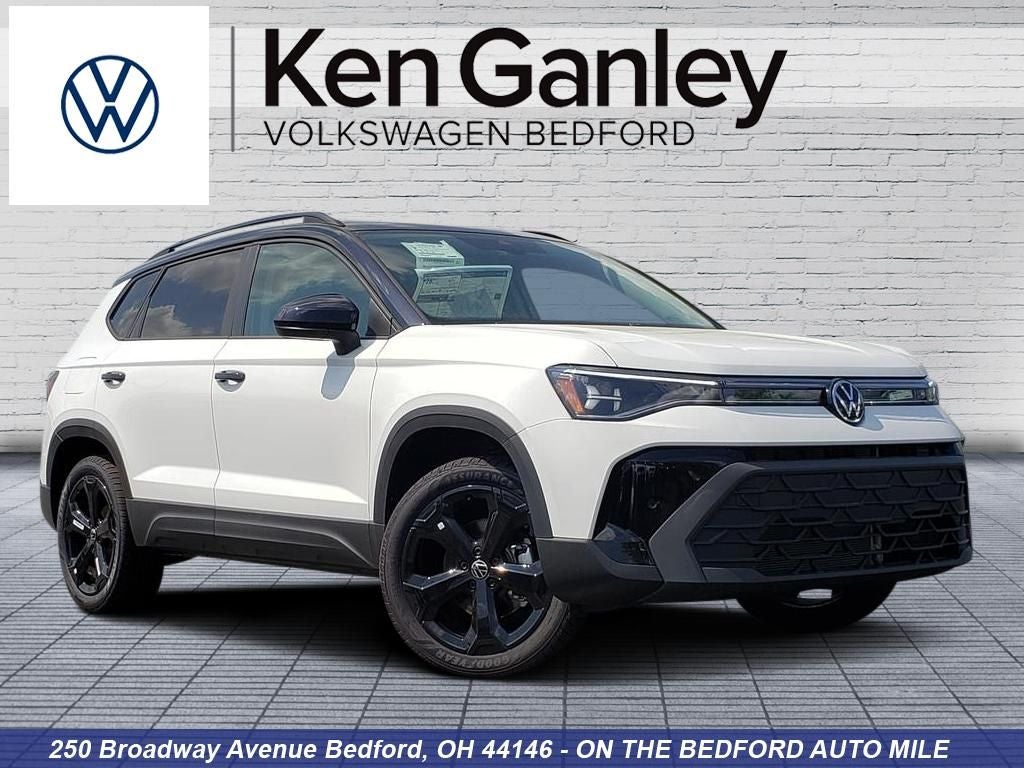 2026 Volkswagen Taos 1.5T SE Black