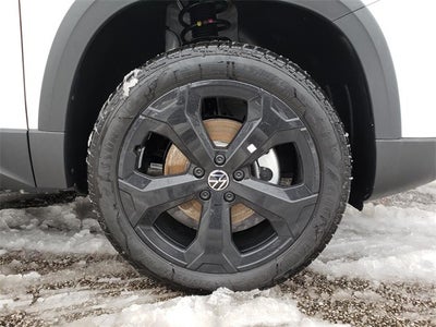 2026 Volkswagen Taos 1.5T SE Black