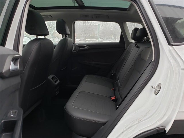 2026 Volkswagen Taos 1.5T SE Black