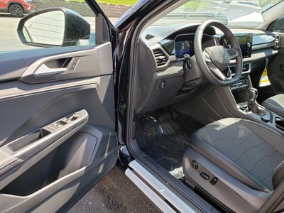 2026 Volkswagen Taos 1.5T SE Black