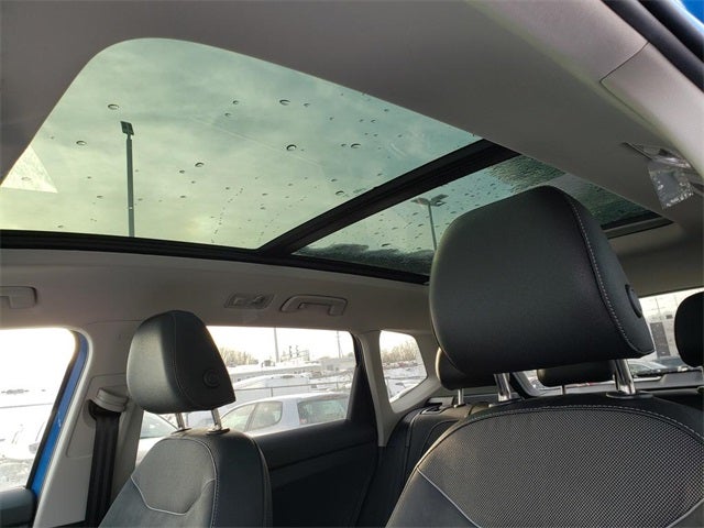 2026 Volkswagen Taos 1.5T SE Black