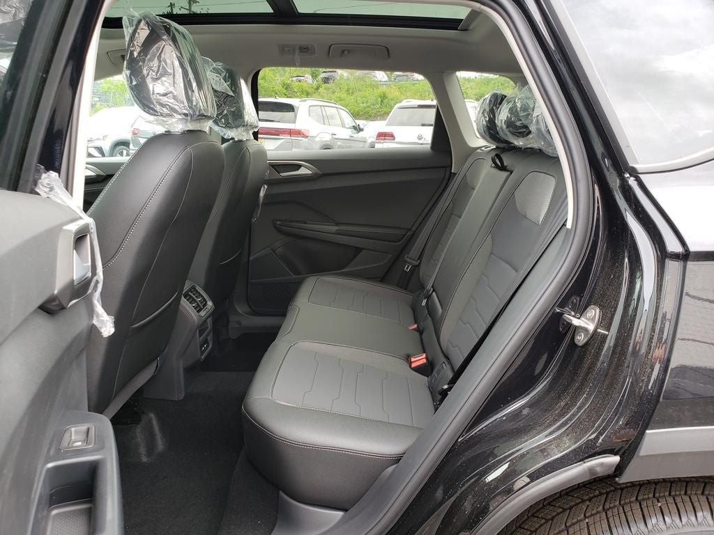 2026 Volkswagen Taos 1.5T SE Black