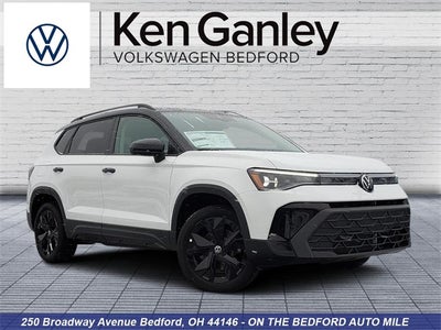 2026 Volkswagen Taos 1.5T SE Black