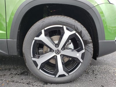 2025 Volkswagen Taos 1.5T SEL