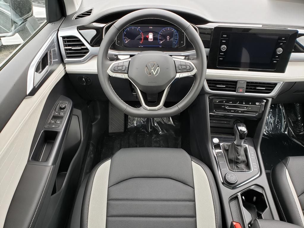 2026 Volkswagen Taos 1.5T SEL