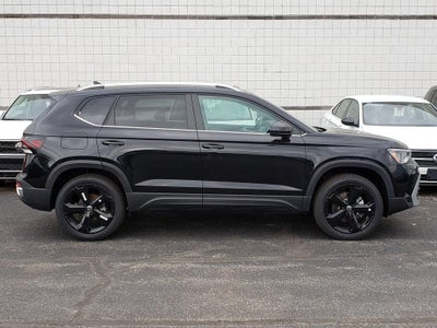 2026 Volkswagen Taos 1.5T SEL