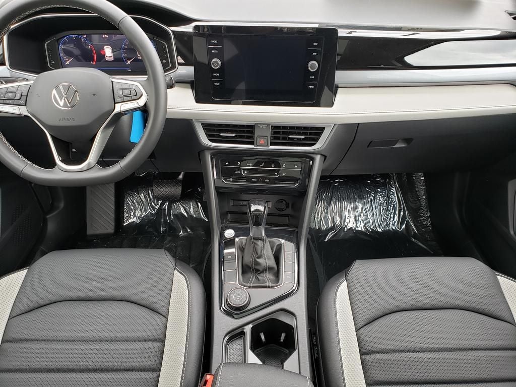 2026 Volkswagen Taos 1.5T SEL