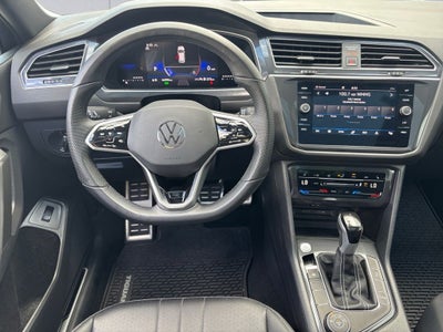 2024 Volkswagen Tiguan 2.0T SE R-Line Black
