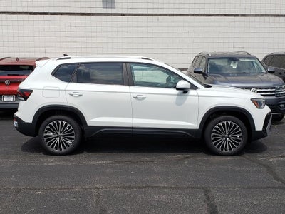 2026 Volkswagen Taos 1.5T SE