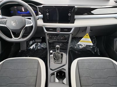 2026 Volkswagen Taos 1.5T SE