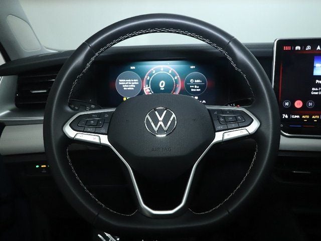 2025 Volkswagen Tiguan 2.0T SE