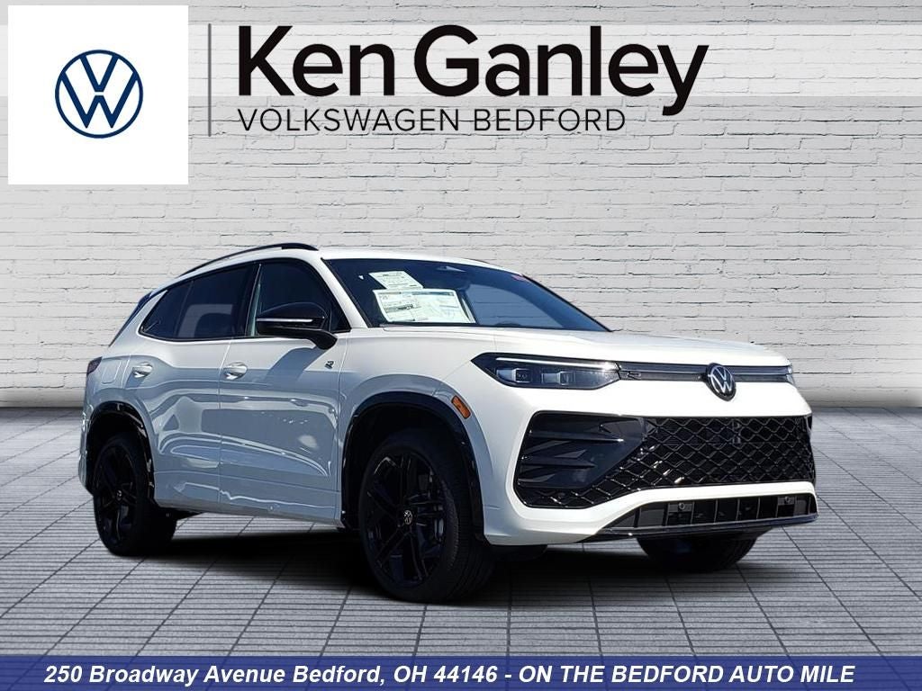 2026 Volkswagen Tiguan 2.0T SE R-Line Black