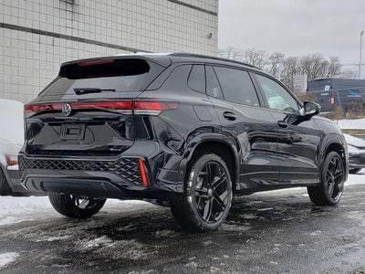 2026 Volkswagen Tiguan 2.0T SE R-Line Black