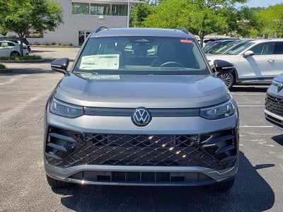 2026 Volkswagen Tiguan 2.0T SE R-Line Black