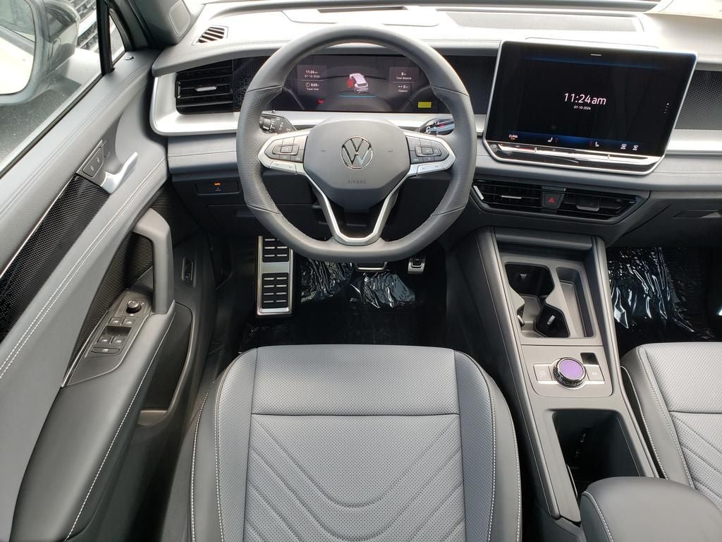 2026 Volkswagen Tiguan 2.0T SE R-Line Black