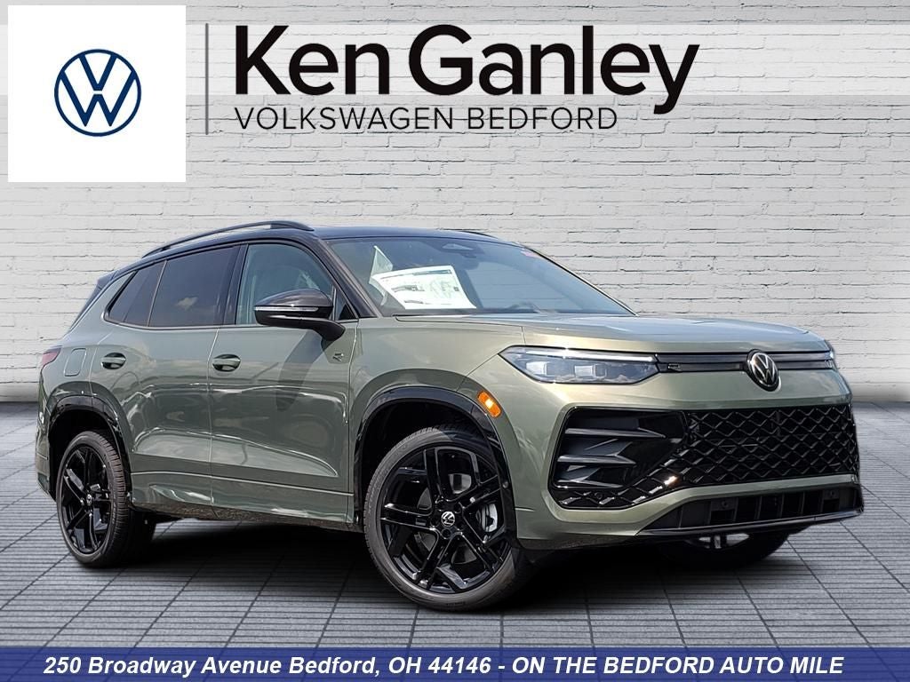 2026 Volkswagen Tiguan 2.0T SE R-Line Black