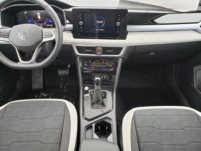 2026 Volkswagen Taos 1.5T SE