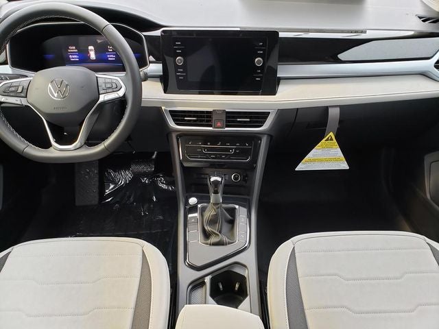 2026 Volkswagen Taos 1.5T SE