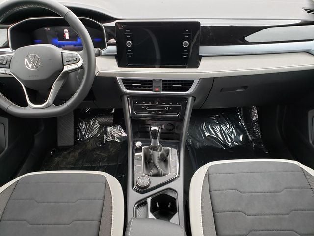2026 Volkswagen Taos 1.5T SE