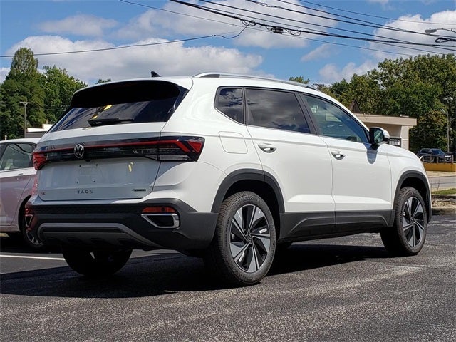 2025 Volkswagen Taos 1.5T SE