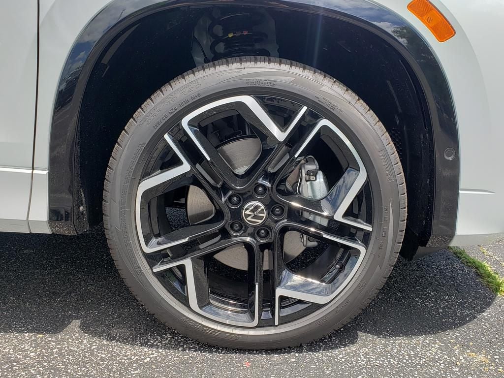 2026 Volkswagen Tiguan 2.0T SEL R-Line Turbo