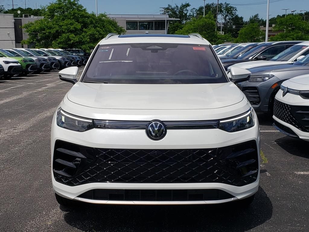2026 Volkswagen Tiguan 2.0T SEL R-Line Turbo