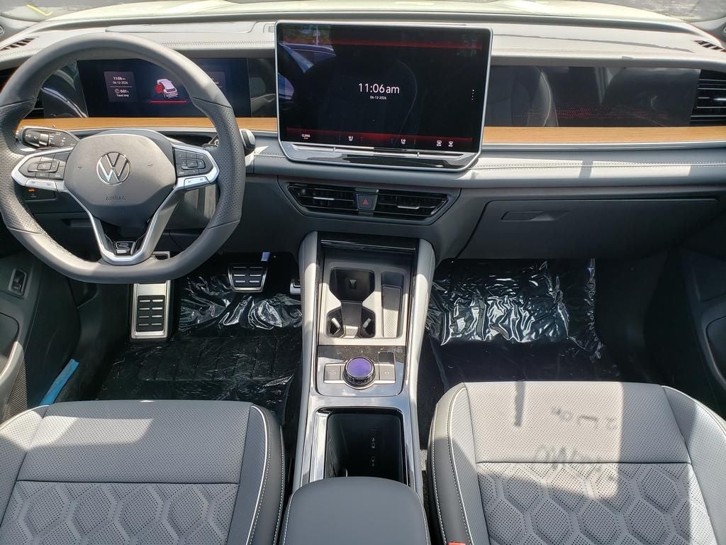 2026 Volkswagen Tiguan 2.0T SEL R-Line Turbo