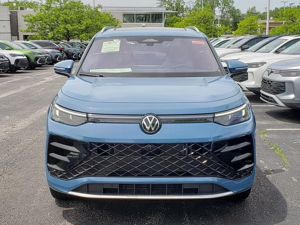 2026 Volkswagen Tiguan 2.0T SEL R-Line Turbo