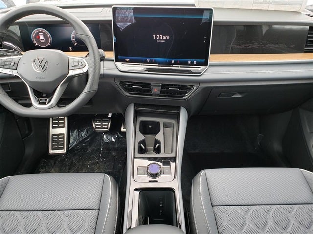 2026 Volkswagen Tiguan 2.0T SEL R-Line Turbo
