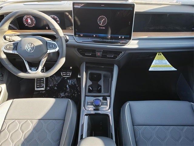 2026 Volkswagen Tiguan 2.0T SEL R-Line Turbo