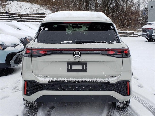 2026 Volkswagen Tiguan 2.0T SEL R-Line Turbo