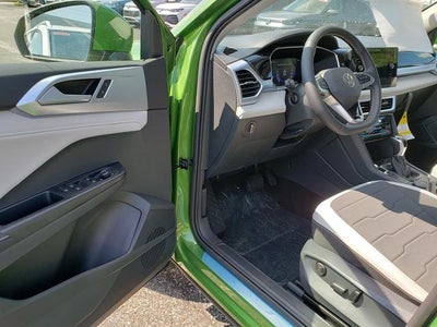 2026 Volkswagen Taos 1.5T SE