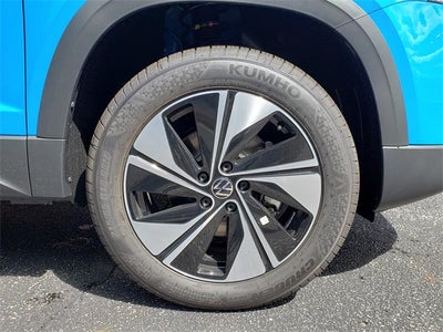 2025 Volkswagen Taos 1.5T SE