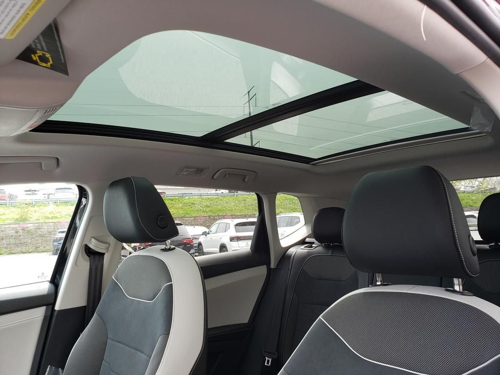 2026 Volkswagen Taos 1.5T SE