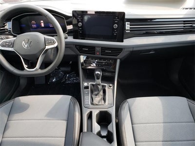 2025 Volkswagen Jetta 1.5T SE