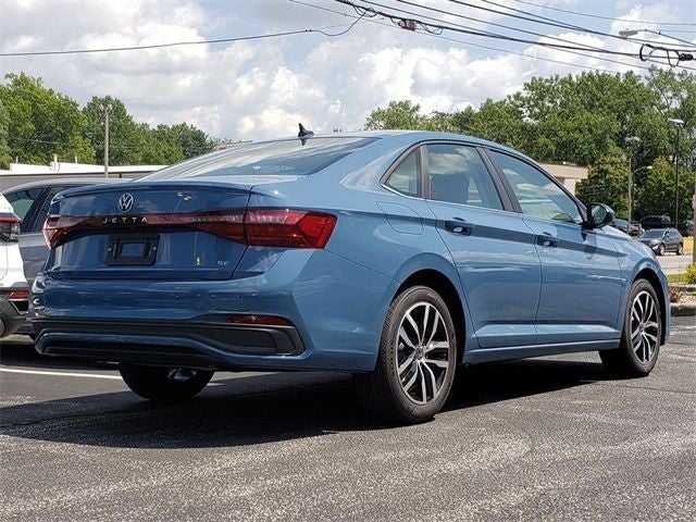 2025 Volkswagen Jetta 1.5T SE
