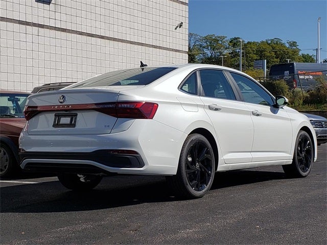 2025 Volkswagen Jetta 1.5T SE