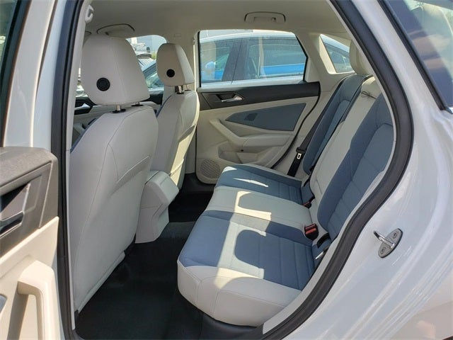 2025 Volkswagen Jetta 1.5T SE