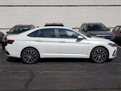 2025 Volkswagen Jetta 1.5T SE