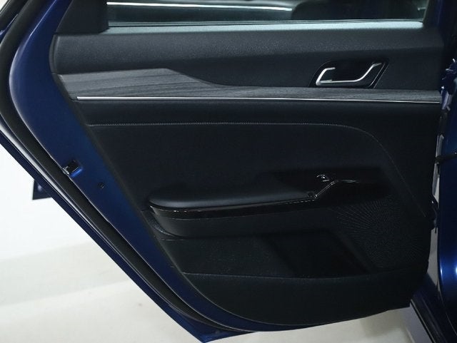 2025 Kia K5 EX