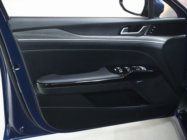 2025 Kia K5 EX