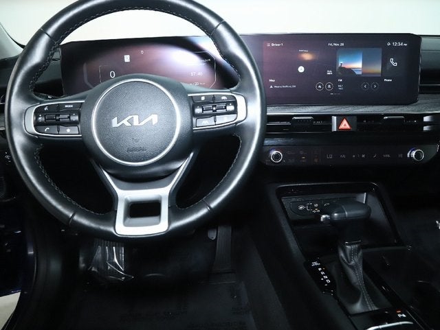 2025 Kia K5 EX