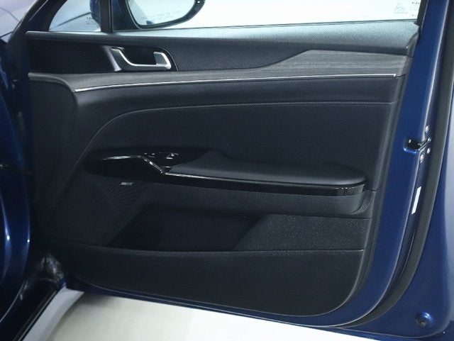 2025 Kia K5 EX