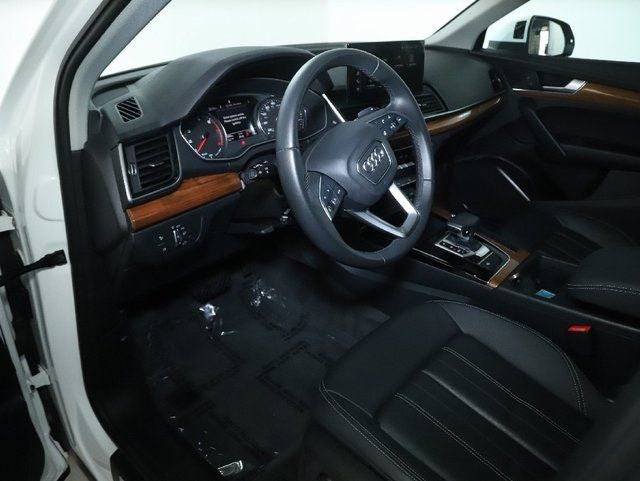 2023 Audi Q5 40 Premium quattro